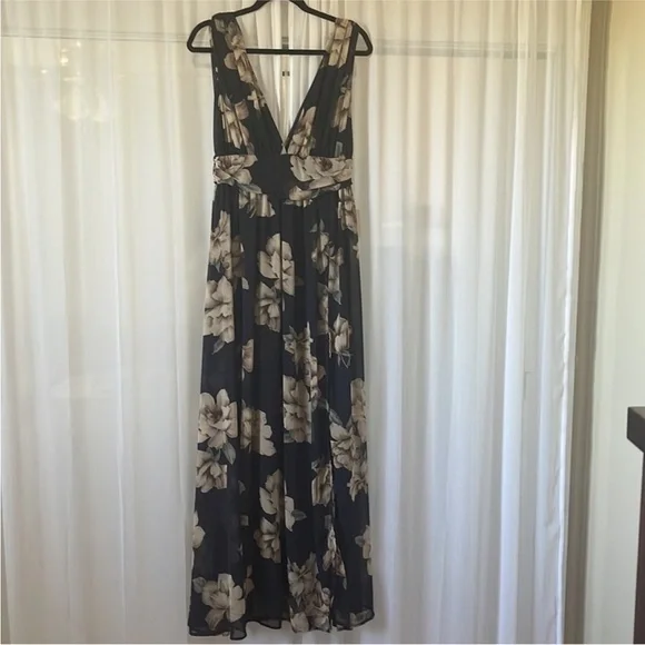 Garden Meandering Navy Blue Floral Print Maxi Dress S NWT - Picture 9 of 9
